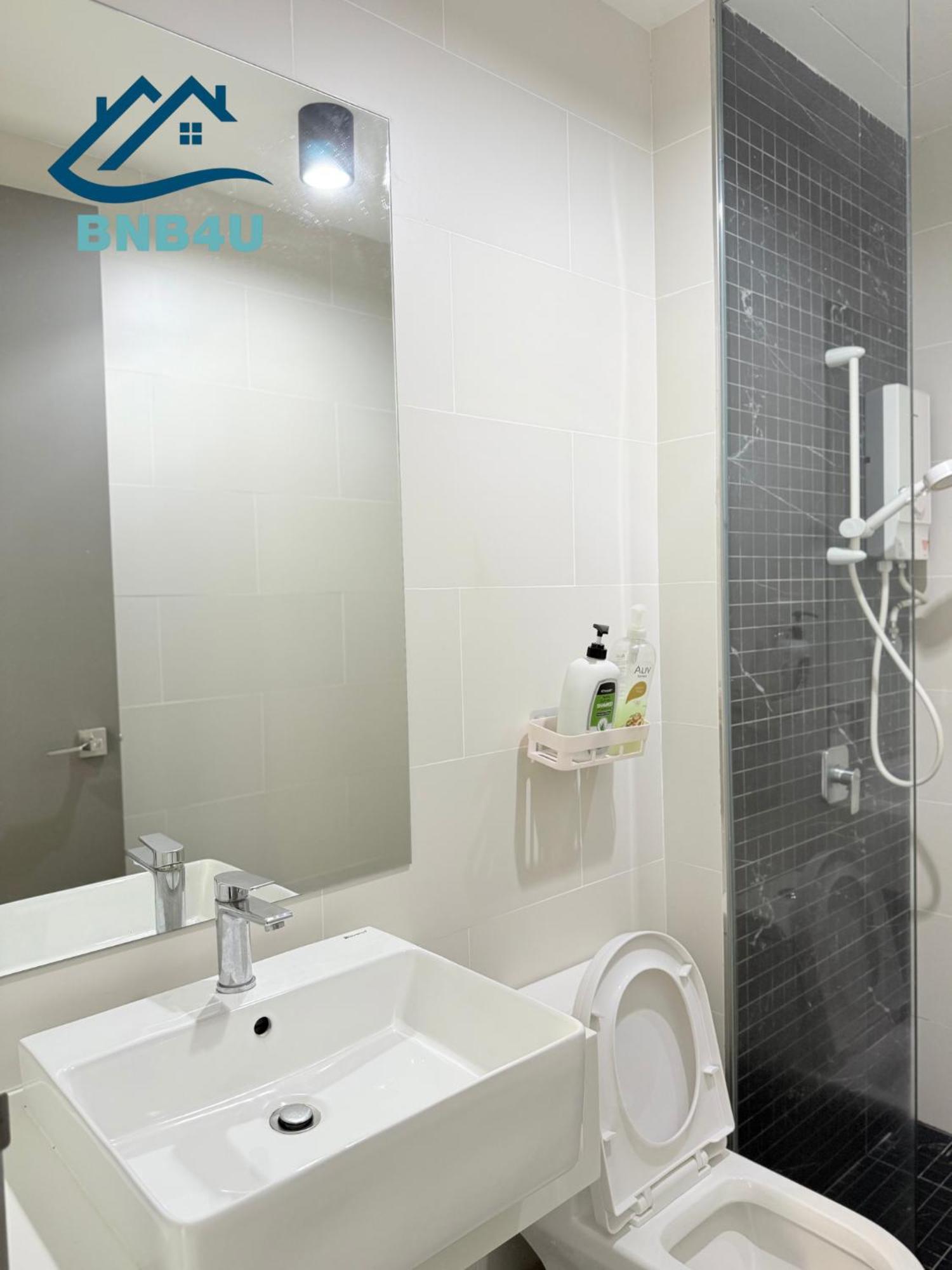 Beacon Executive Suites - Georgetown Penang Esterno foto